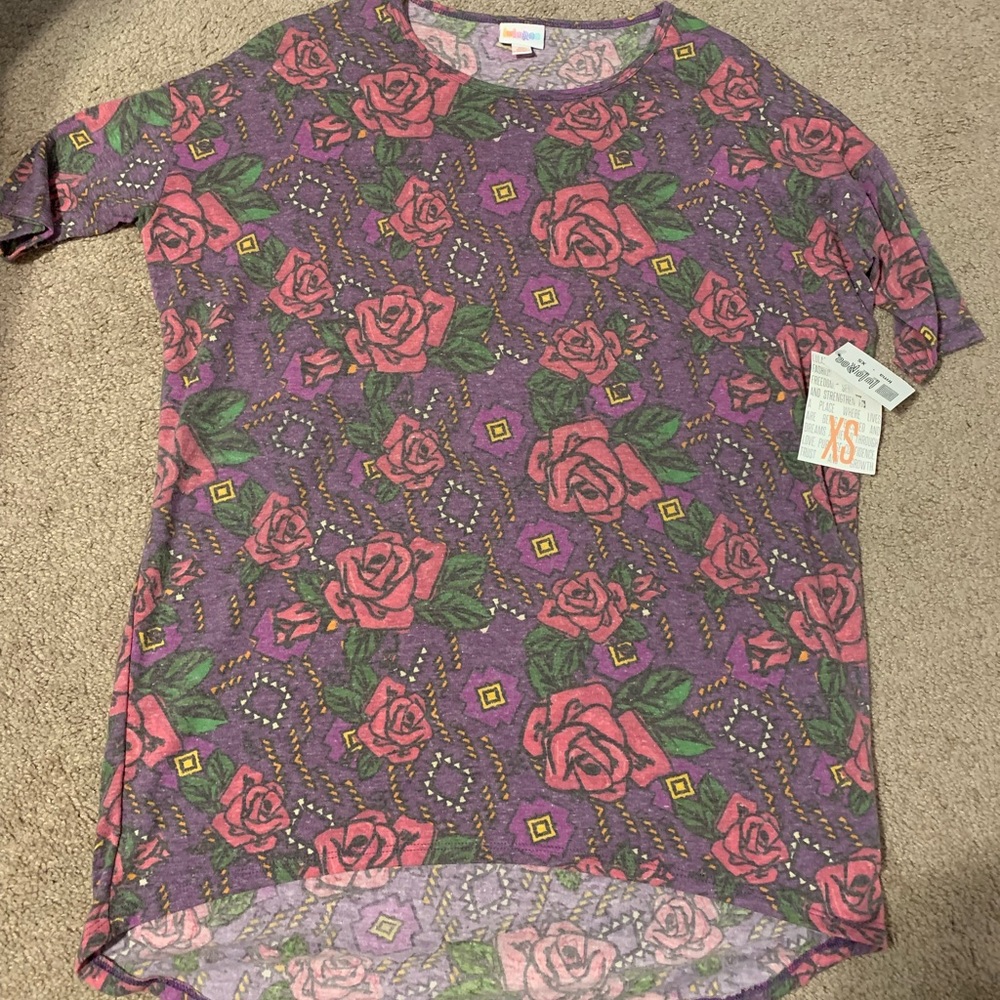 Lularoe shirt